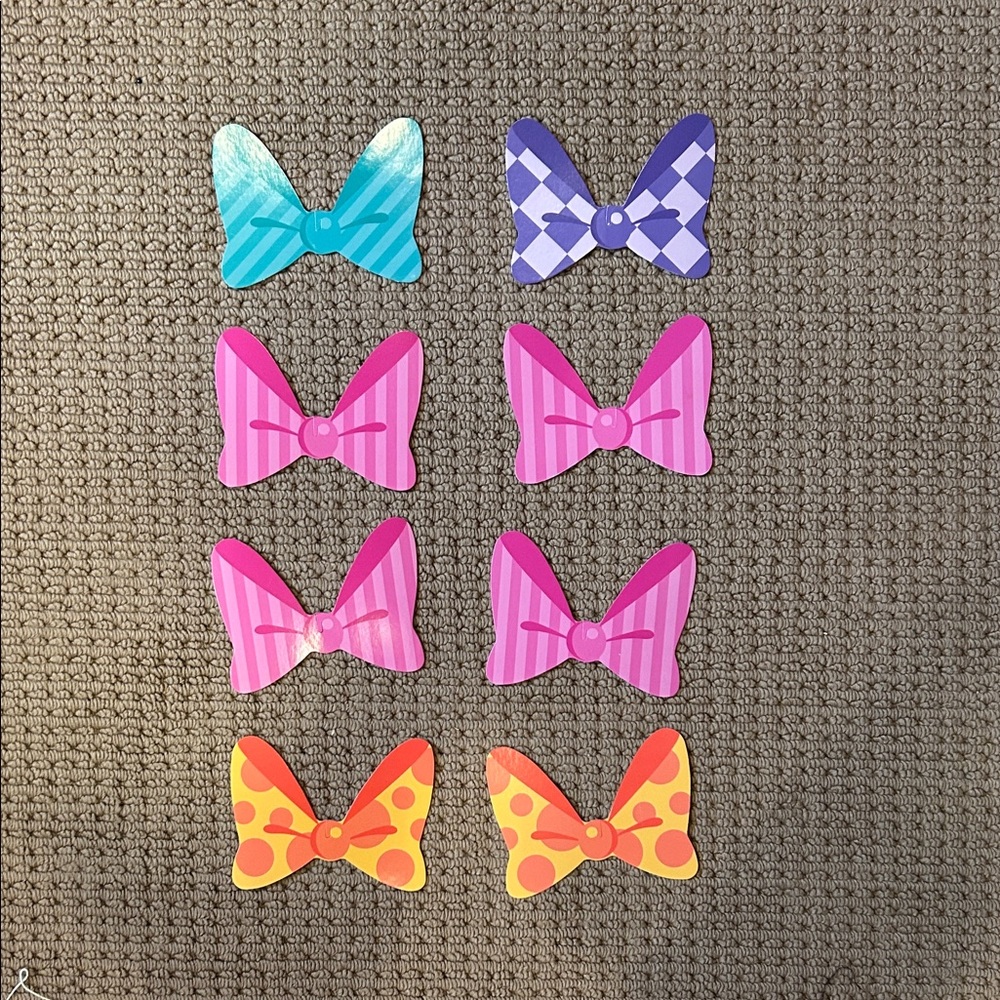 Disney 16pc Minnie Mouse Party Decor - Pink and Purple - Picture 7 of 8
